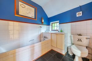 Photo 13- click for photo gallery